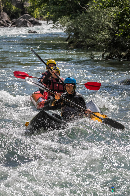 photo cano raft air boat canoe verdon